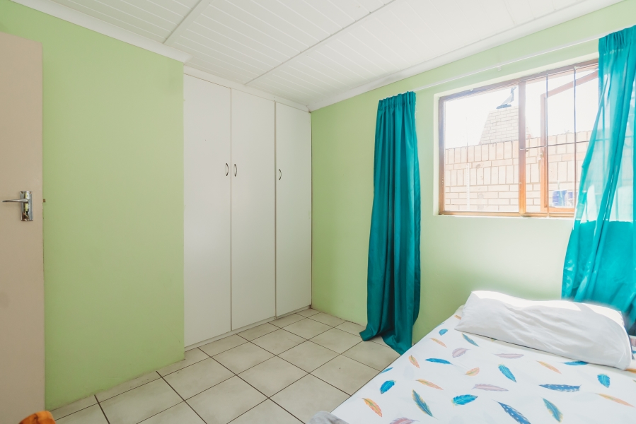 12 Bedroom Property for Sale in Bergsig Western Cape